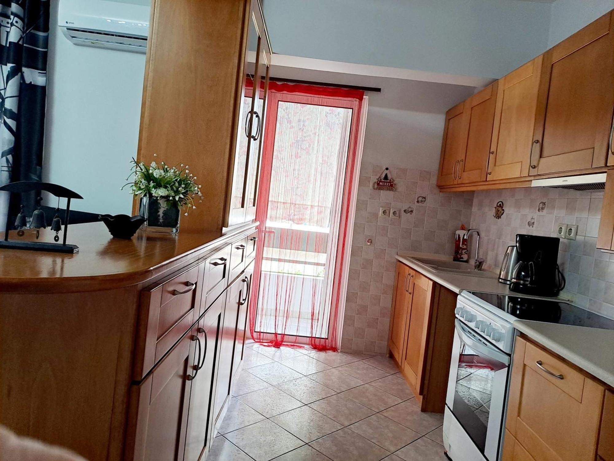Bright Apartment In Nea Palatia • Oropos Exterior foto